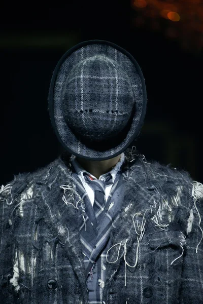 Look 70